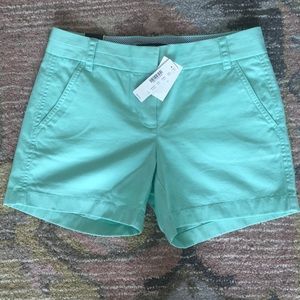 J. Crew chino’s (NWT)